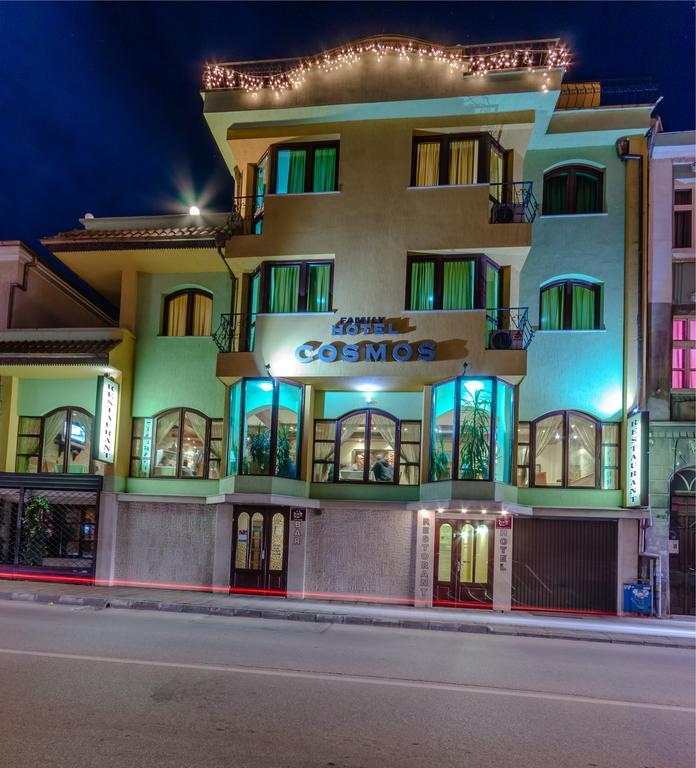 Hotel Cosmos Asenovgrad Exterior photo